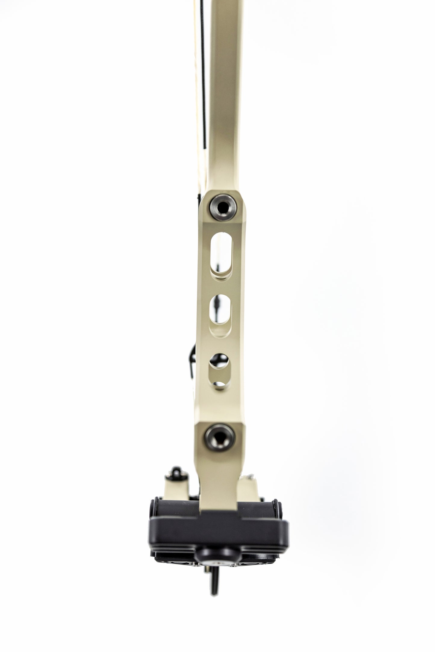 Truth 33 AL - RH - Flat Dark Earth (FDE) - Aluminum Bow